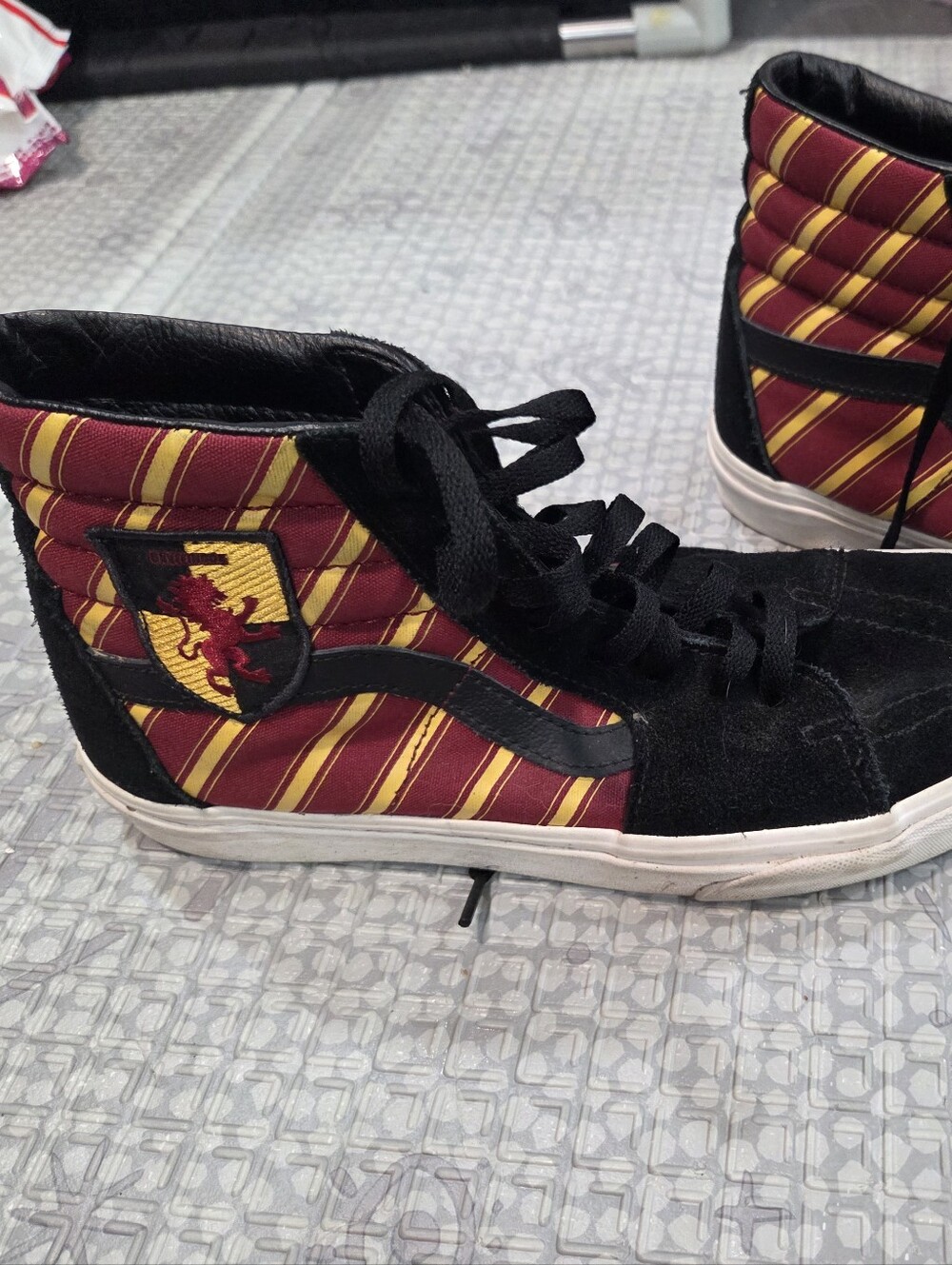 Harry Potter Sk8-Hi “Gryffindor”